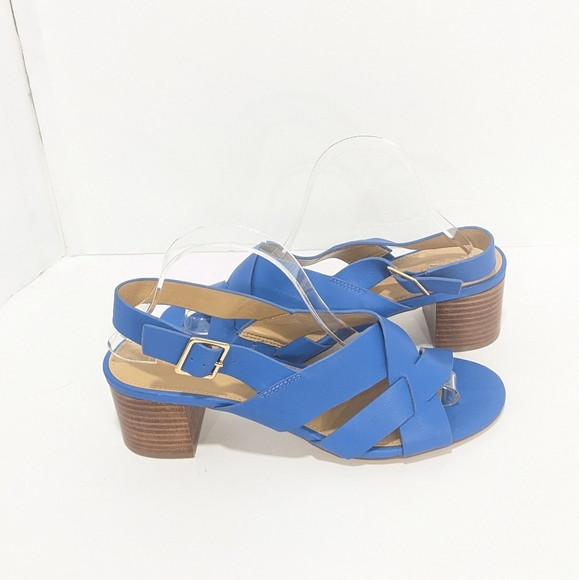 NWOT Talbot Blue Leather Sandals - Picture 1 of 16